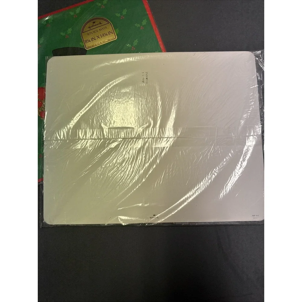 Vintage Hallmark Christmas Paper Placemats(16)Snowman Cardinal NIP 11.25